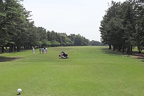 鎌ヶ谷カントリークラブ（中・西） HOLE1-1