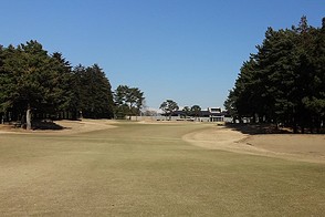 総武カントリークラブ　印旛コース HOLE18-2