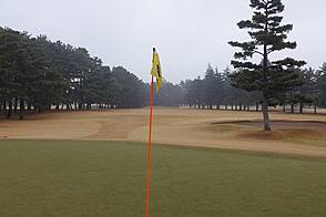 鷹之台カンツリー倶楽部 HOLE15-3