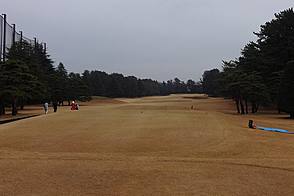 鷹之台カンツリー倶楽部 HOLE1-1