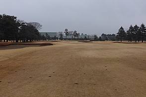 鷹之台カンツリー倶楽部 HOLE9-3