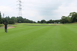 東京国際空港ゴルフ倶楽部 NO18ホール-3