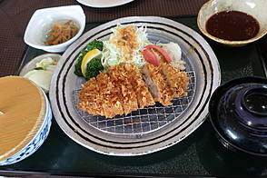 東京国際空港ゴルフ倶楽部 ランチ-2