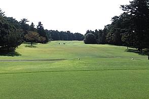 中山カントリークラブ HOLE4-1