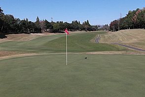 東千葉カントリークラブ HOLE10-3