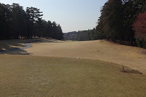 藤ケ谷カントリークラブ HOLE7-1