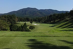 かさまフォレストゴルフクラブ（東・南） HOLE13-1