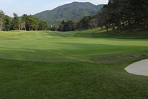 かさまフォレストゴルフクラブ（東・南） HOLE18-3