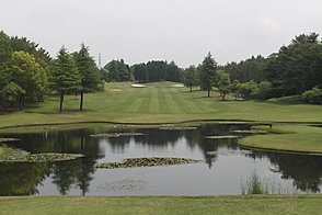 静ヒルズカントリークラブ HOLE16-1