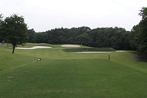 静ヒルズカントリークラブ HOLE4-2