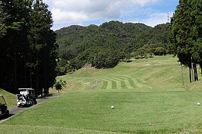関越ゴルフ倶楽部中山コース HOLE8-2