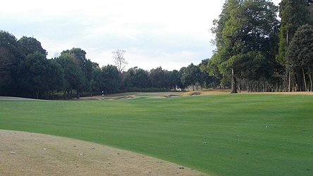 石岡ゴルフ倶楽部 HOLE10-2