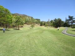 春日居ゴルフ倶楽部 1 /