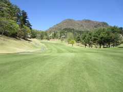 春日居ゴルフ倶楽部 9 /
