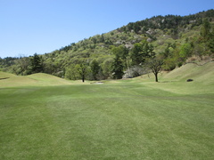 春日居ゴルフ倶楽部 16 /