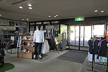 春日居ゴルフ倶楽部 クラブハウス-4