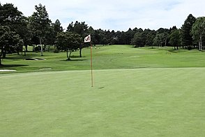 軽井沢ゴルフ倶楽部 HOLE10-3