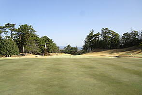 南山カントリークラブ NO12 ホール-3