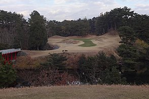 有馬ロイヤルゴルフクラブ HOLE17-2