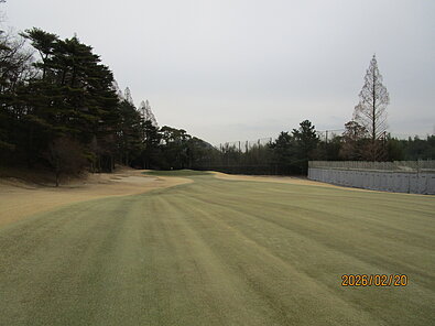 西宮カントリー倶楽部 NO16 ホール-1