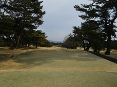 西宮カントリー倶楽部 8 /