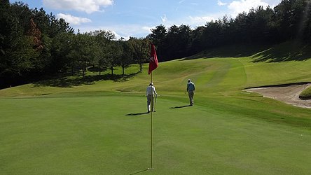 三木セブンハンドレッド倶楽部 HOLE16-2