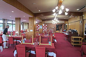 奈良国際ゴルフ倶楽部 クラブハウス-3