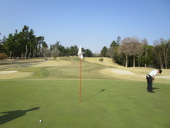 奈良国際ゴルフ倶楽部 11 /