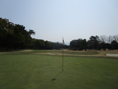 奈良国際ゴルフ倶楽部 40 /