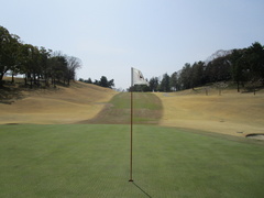 奈良国際ゴルフ倶楽部 9 /