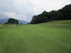 松山国際ゴルフ倶楽部 34 /