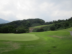 松山国際ゴルフ倶楽部 46 /