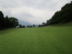 松山国際ゴルフ倶楽部 9 /