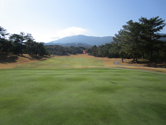 茜ゴルフクラブ 10 /