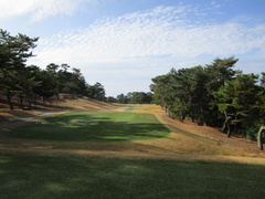 玄海ゴルフクラブ 44 /
