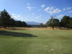 ザ・クイーンズヒルゴルフクラブ 32 /