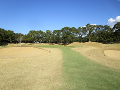 ザ・クイーンズヒルゴルフクラブ 4 /