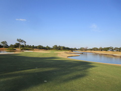 ザ・クイーンズヒルゴルフクラブ 51 /