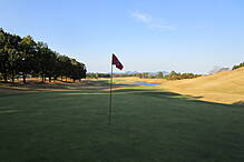 ザ・クイーンズヒルゴルフクラブ NO17 ホール-4