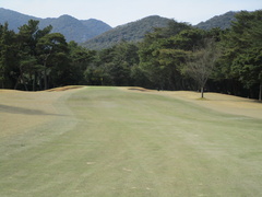 門司ゴルフ倶楽部 10 /