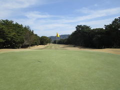 門司ゴルフ倶楽部 12 /