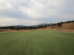 青島ゴルフ倶楽部 3 /