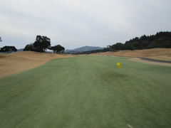 青島ゴルフ倶楽部 3 /