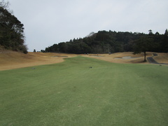 青島ゴルフ倶楽部 10 /