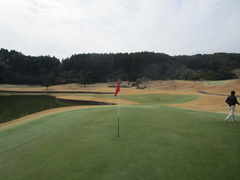 青島ゴルフ倶楽部 21 /