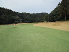 青島ゴルフ倶楽部 28 /
