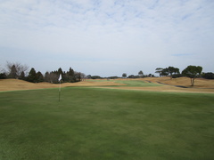 青島ゴルフ倶楽部 53 /