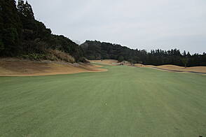 青島ゴルフ倶楽部 NO11 ホール-3