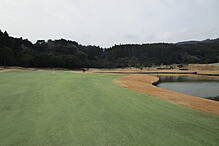 青島ゴルフ倶楽部 NO12 ホール-3