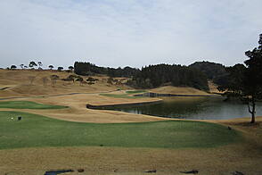 青島ゴルフ倶楽部 NO13 ホール-2